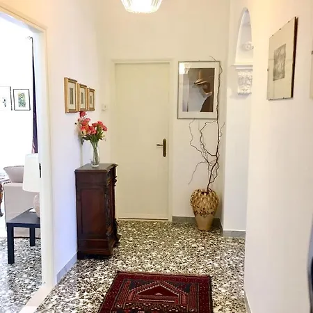 Vico Santa Lucia شقة أوستوني